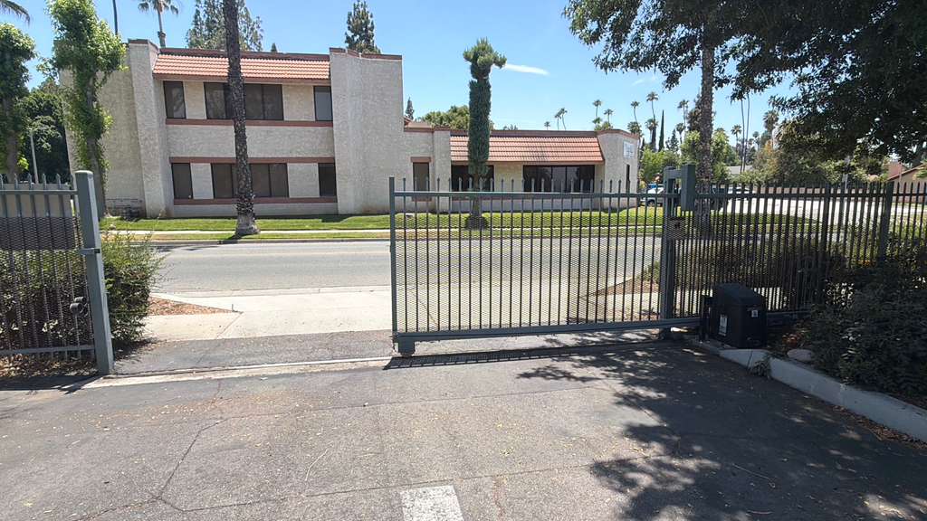 Commercial gate repair Dallas